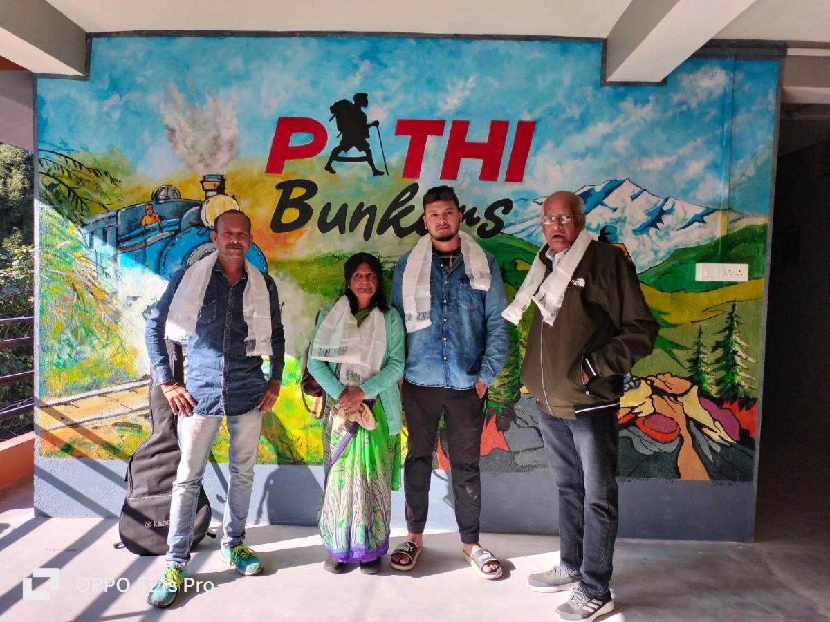 Pathi Bunkers Hostel Νταρτζίλινγκ Εξωτερικό φωτογραφία