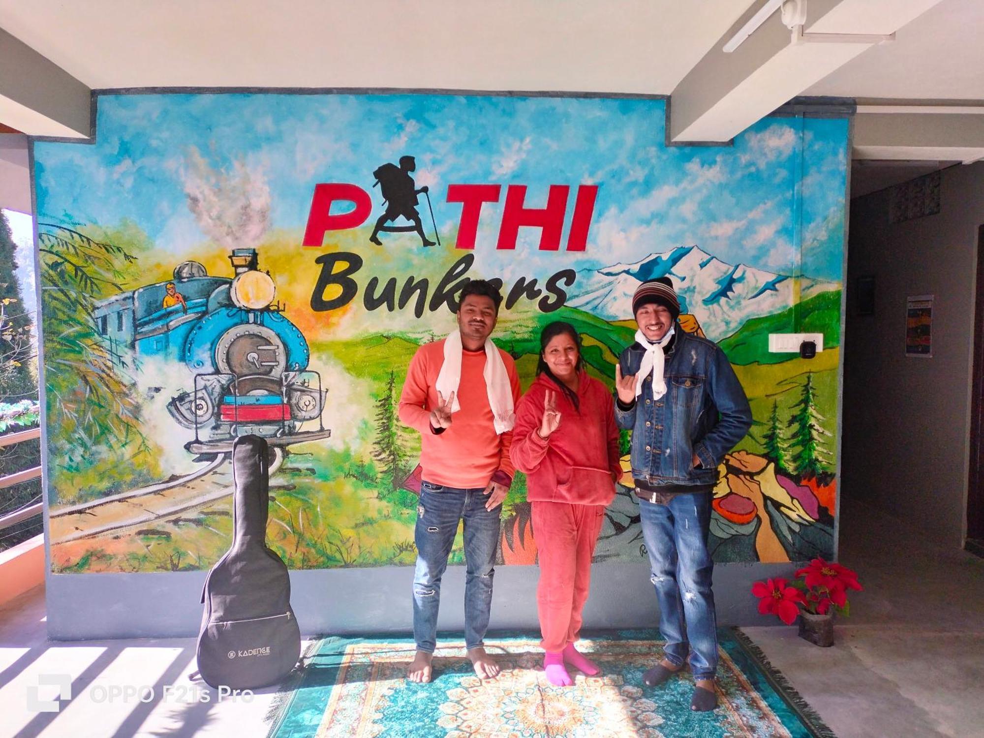 Pathi Bunkers Hostel Νταρτζίλινγκ Εξωτερικό φωτογραφία