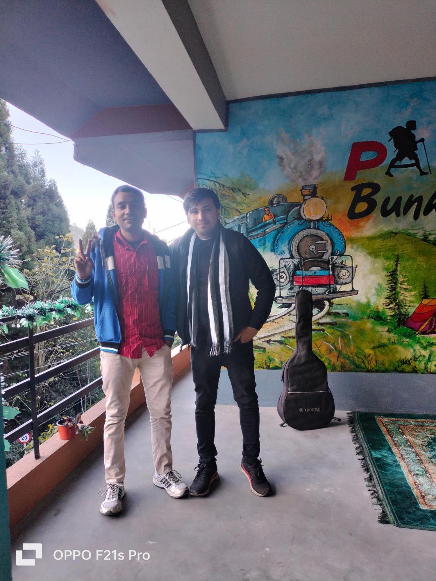 Pathi Bunkers Hostel Νταρτζίλινγκ Εξωτερικό φωτογραφία