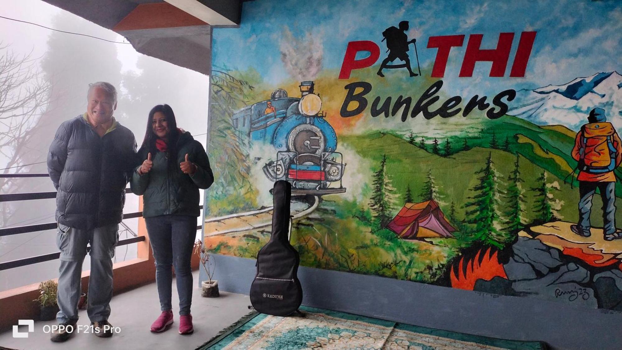 Pathi Bunkers Hostel Νταρτζίλινγκ Εξωτερικό φωτογραφία
