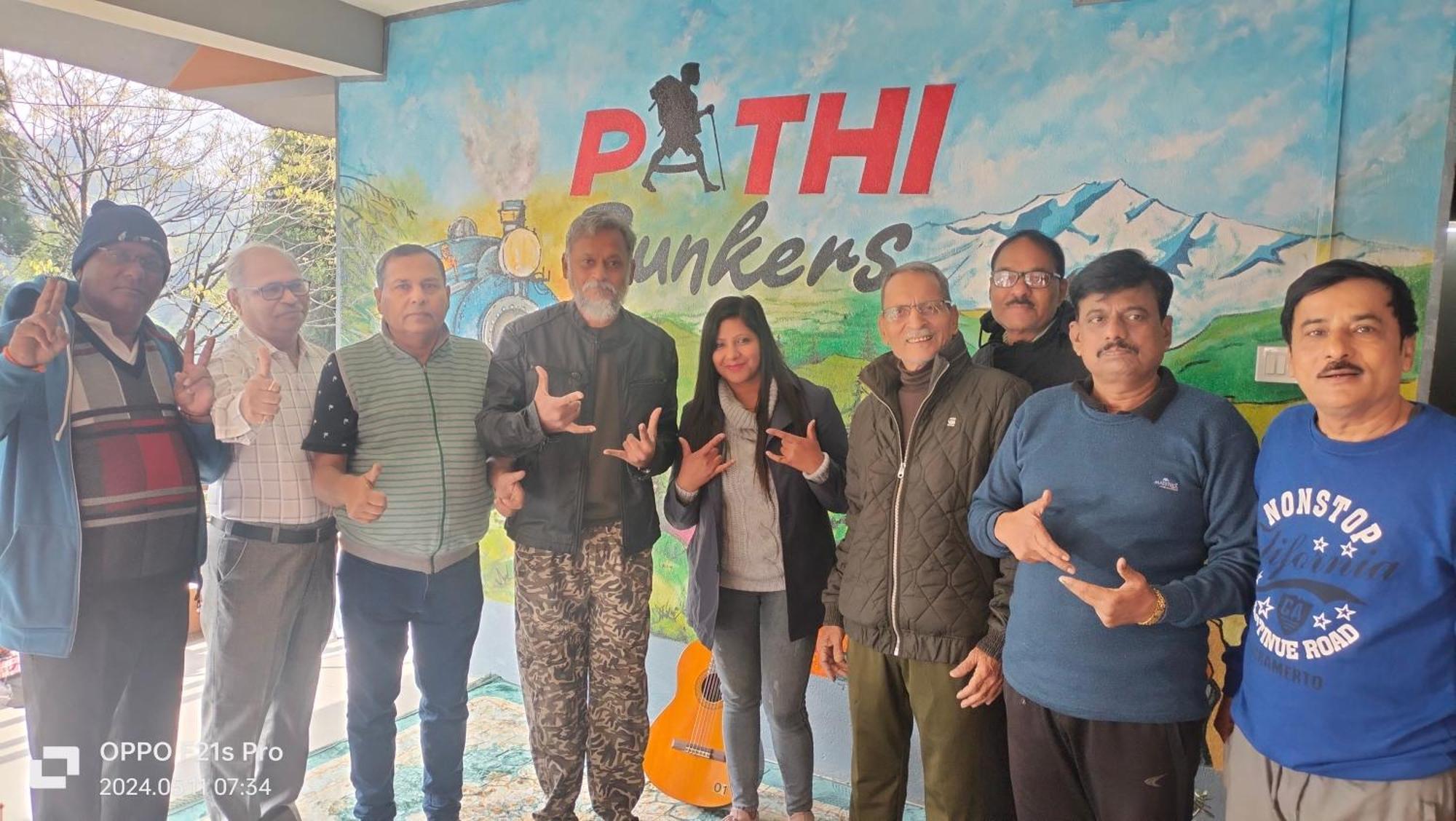 Pathi Bunkers Hostel Νταρτζίλινγκ Εξωτερικό φωτογραφία